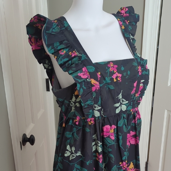 Floral Ruffle Midi Dress - Picture 7 of 8